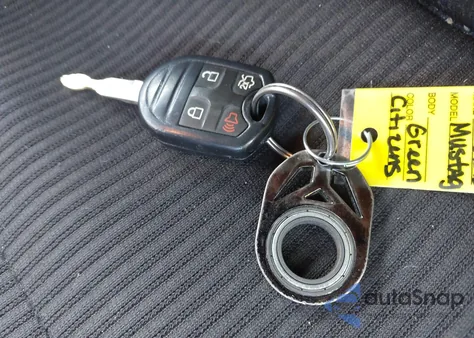 2014 Ford Mustang V6 from USA, damaged, VIN 1ZVBP8AM0E5274293